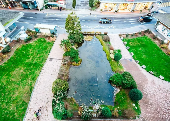 ☆ With View ☆ Μοντρέ